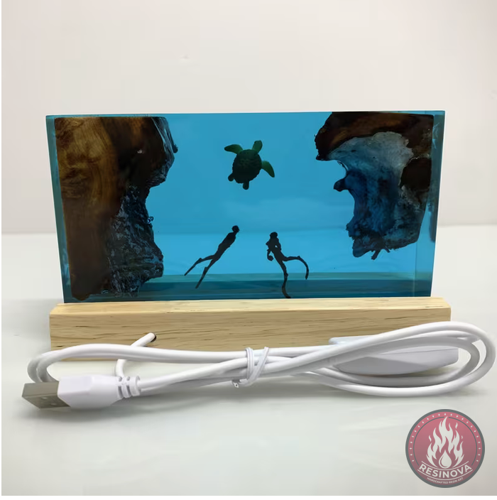 Divers and Turle Resin Lamp