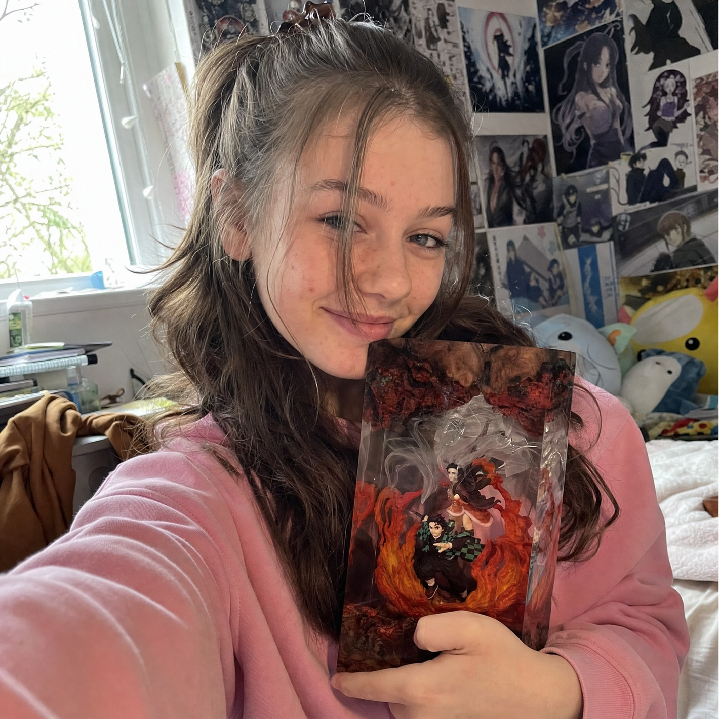 03_teen_girl_demon_slayer_v2