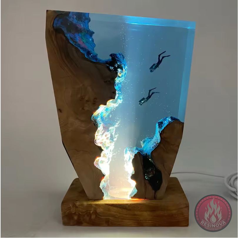 Divers Resin Lamp