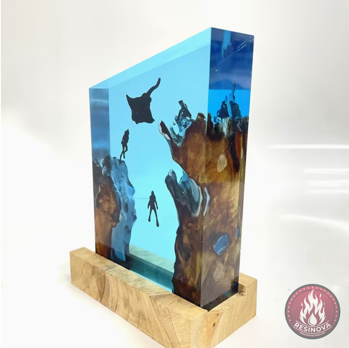 Batfish Resin Lamp
