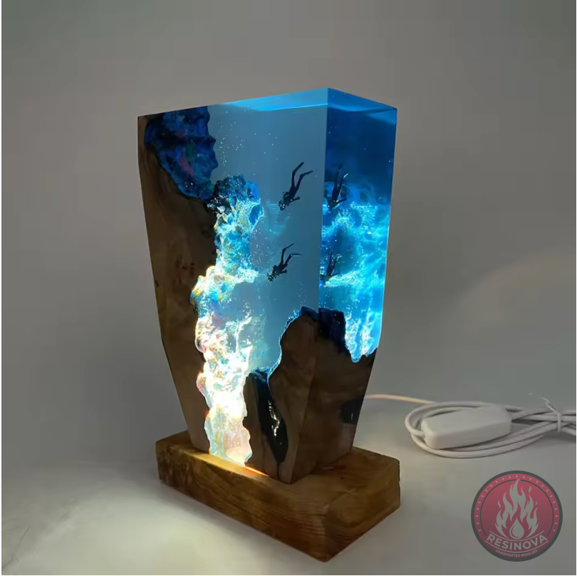 Divers Resin Lamp