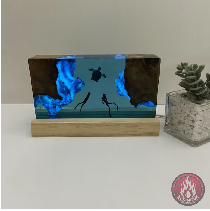 Divers and Turle Resin Lamp