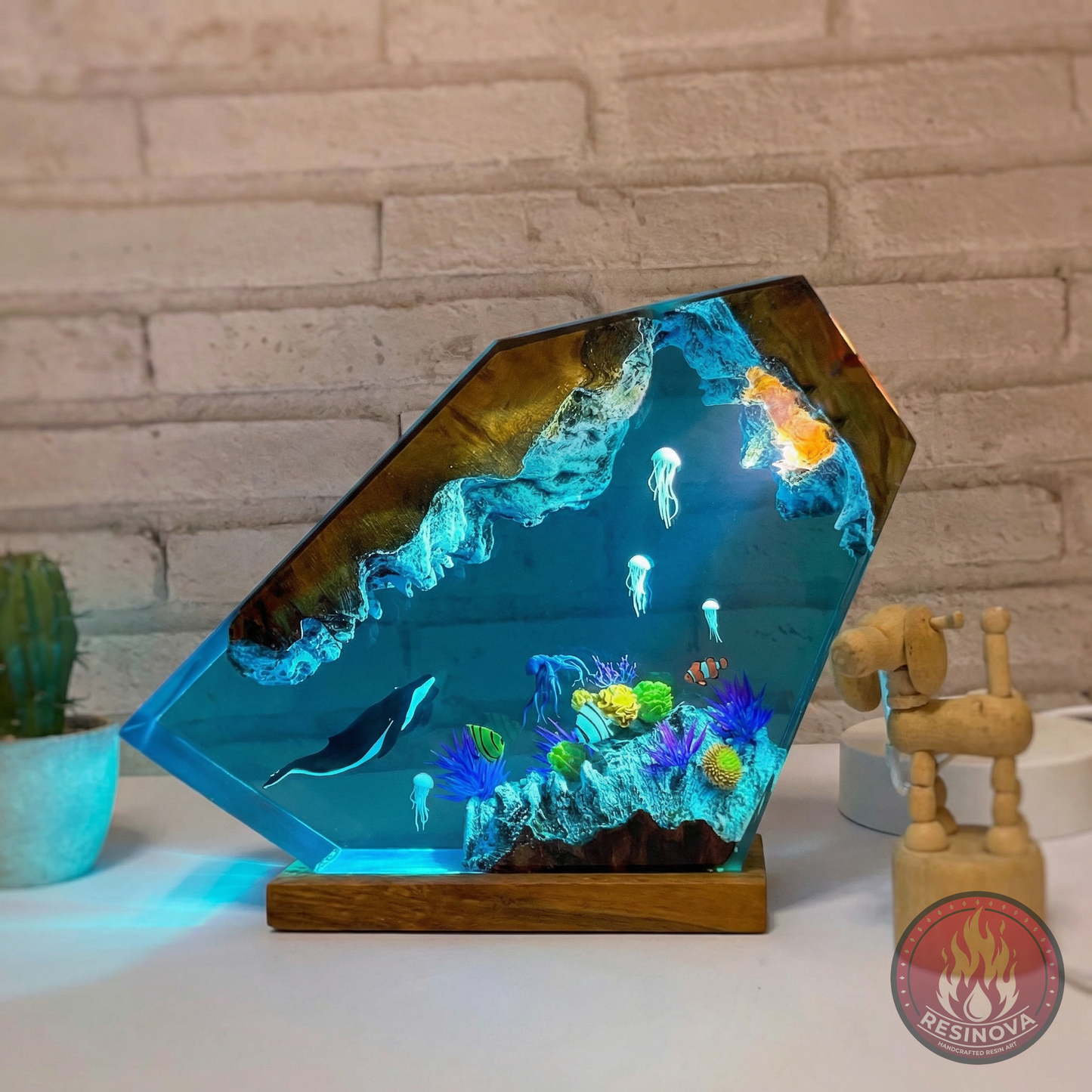 Whale and Jelly Fish Resin Lamp