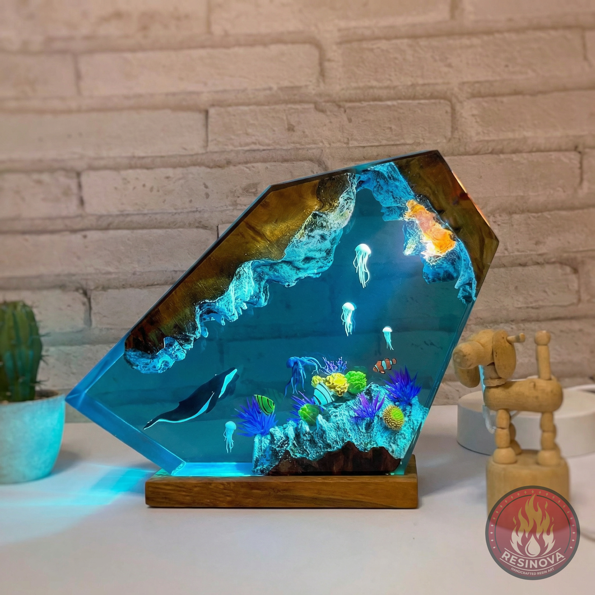 Whale and Jelly Fish Resin Lamp