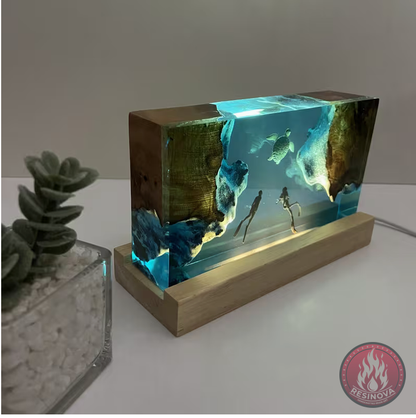 Divers and Turle Resin Lamp