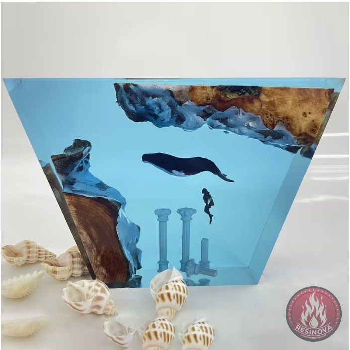 Whale Resin Lamp