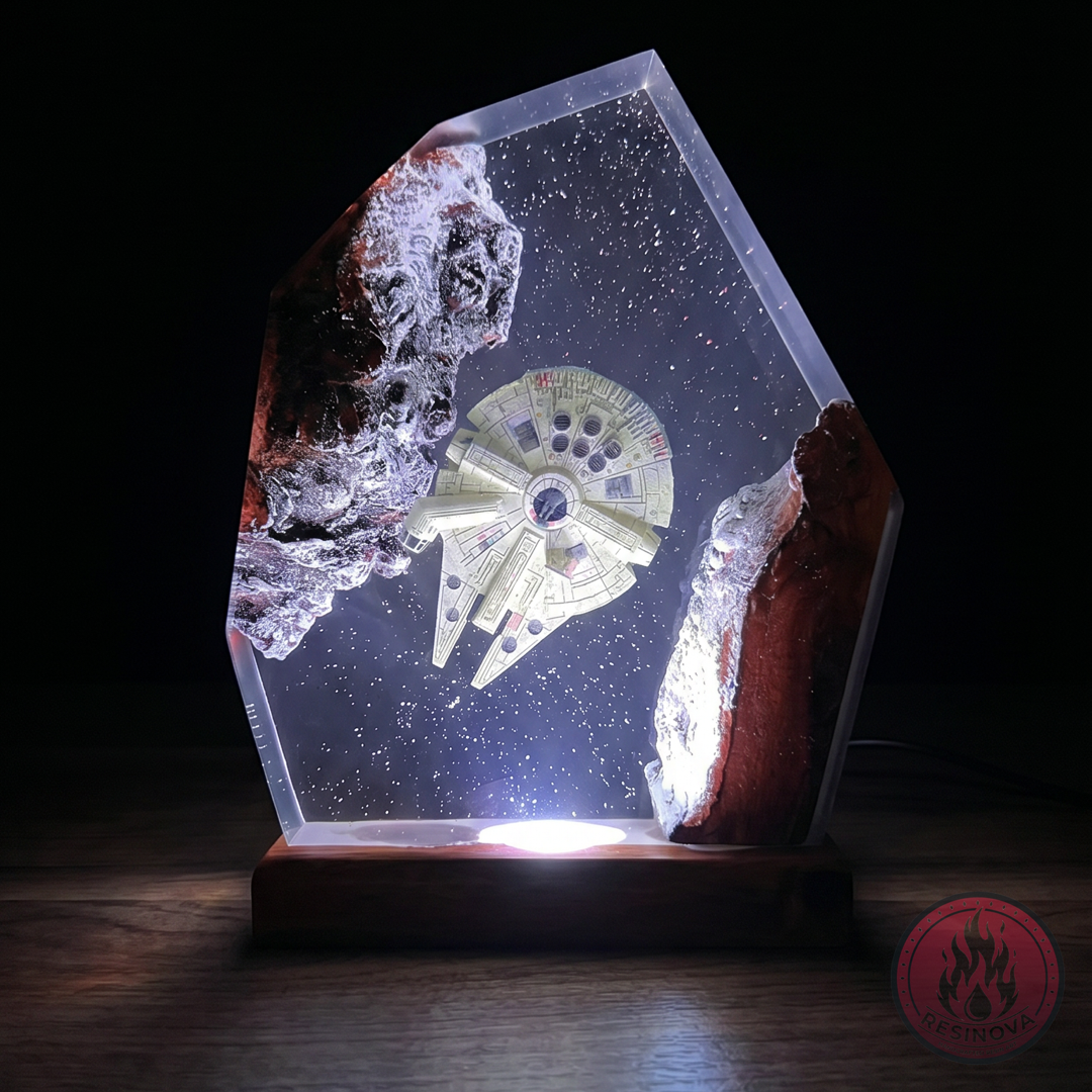 Millennium Falcon - Space