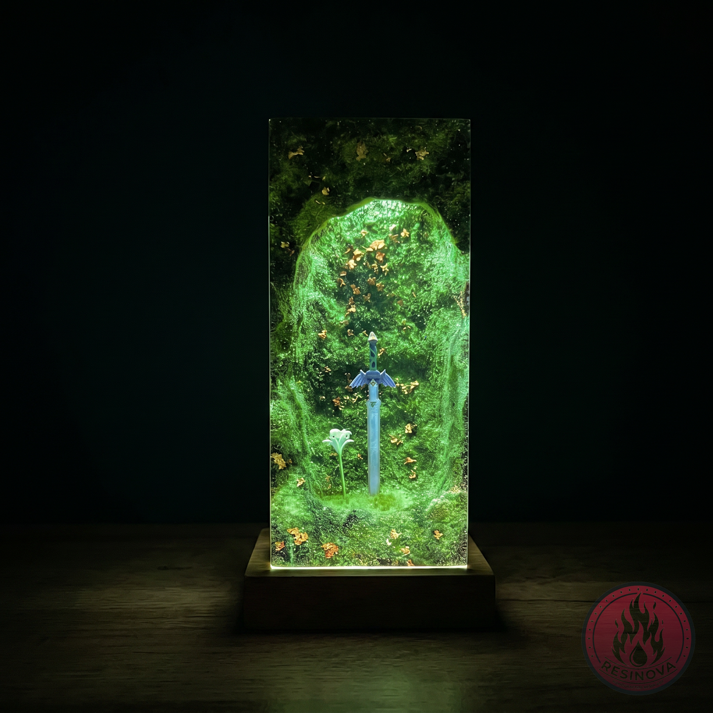 Master Sword Lamp - sword 3 dark hero